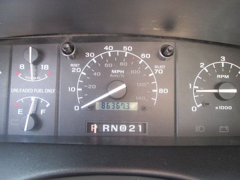 Used 1995 Ford F250 4x4 Regular Cab image 15