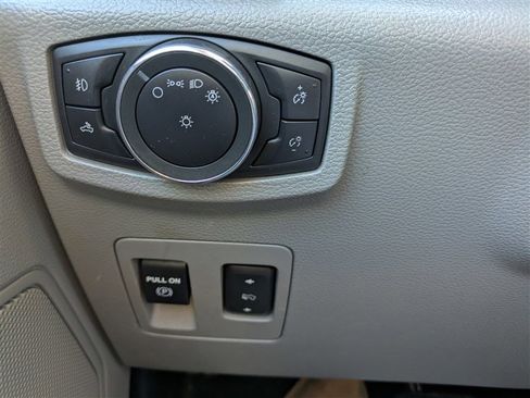 Used 2019 Ford F150 XLT w/ Equipment Group 302A Luxury image 28