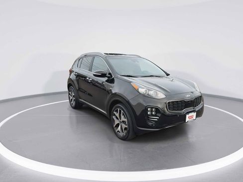 Used 2017 Kia Sportage SX image 2