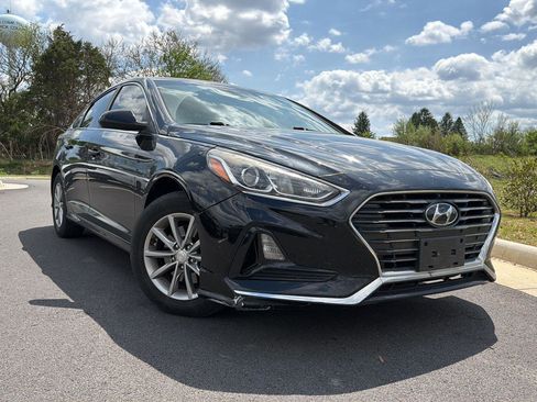 Used 2018 Hyundai Sonata SE FWD image 1