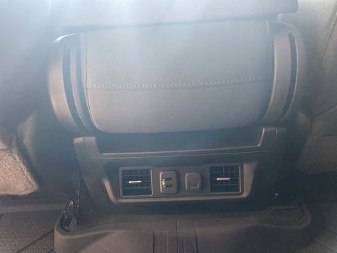 Used 2019 Chevrolet Silverado 1500 RST image 12