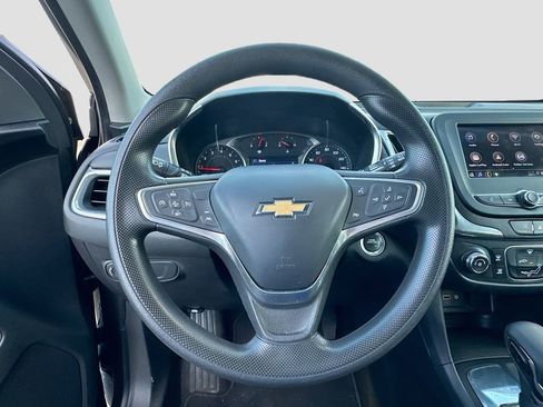 Used 2023 Chevrolet Equinox LT image 11
