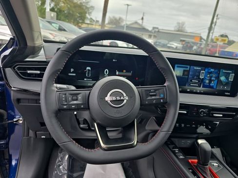 New 2026 Nissan Kicks SR w/ Cold Weather Package image 15