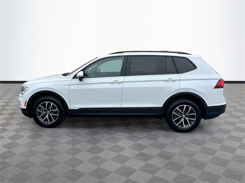 Used 2021 Volkswagen Tiguan S image 4