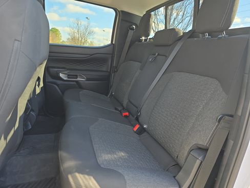 Used 2024 Ford Ranger XLT w/ Technology Package image 13