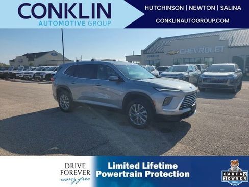 Used 2025 Buick Enclave Preferred w/ Power Package AWD/4WD image 1