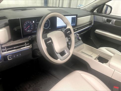 Certified 2025 Hyundai Santa Fe Calligraphy image 16