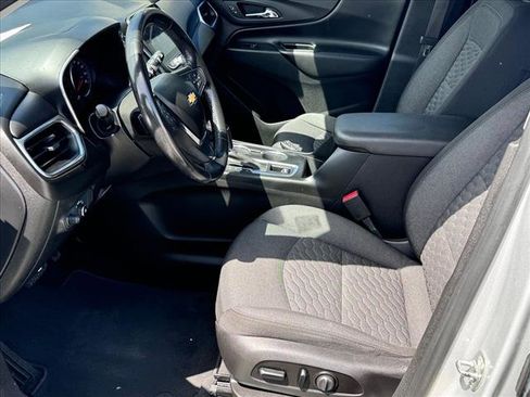 Used 2019 Chevrolet Equinox LT AWD/4WD image 7