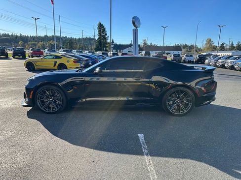 Used 2019 Chevrolet Camaro ZL1 image 6
