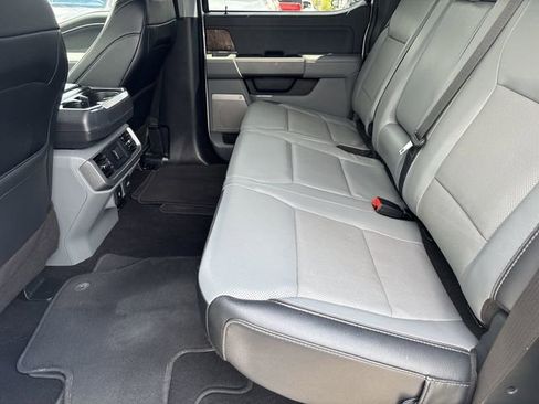 Used 2023 Ford F150 Lariat AWD/4WD image 16