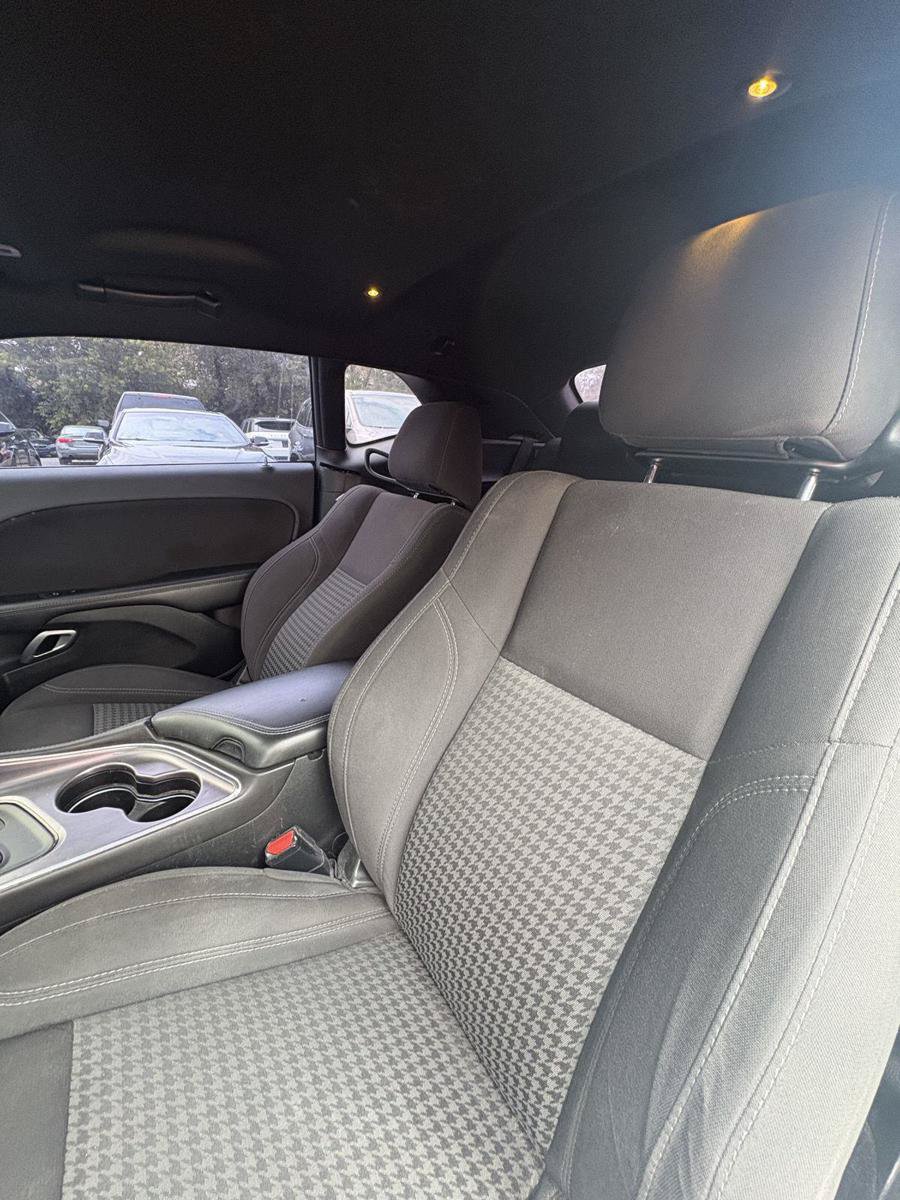 Used 2018 Dodge Challenger R/T w/ Sound Group RWD image 4