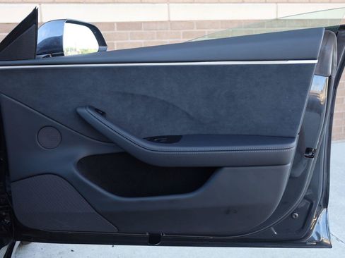 Used 2025 Tesla Model 3 Long Range AWD/4WD image 26