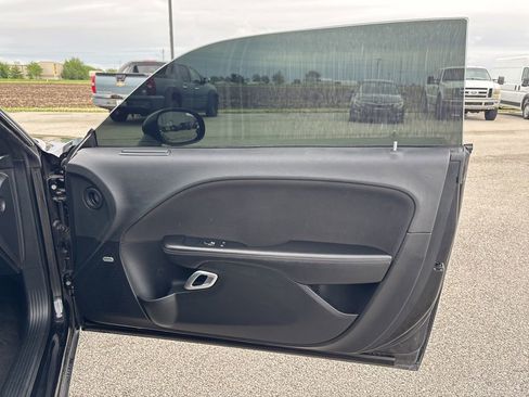 Used 2015 Dodge Challenger R/T Scat Pack RWD image 13