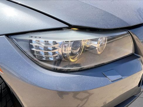 Used 2011 BMW 335i xDrive Sedan AWD/4WD image 25