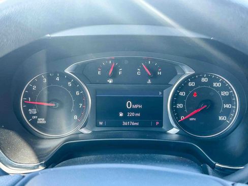 Used 2025 Chevrolet Blazer LT FWD image 22