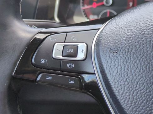 Used 2019 Volkswagen Jetta SE FWD image 24