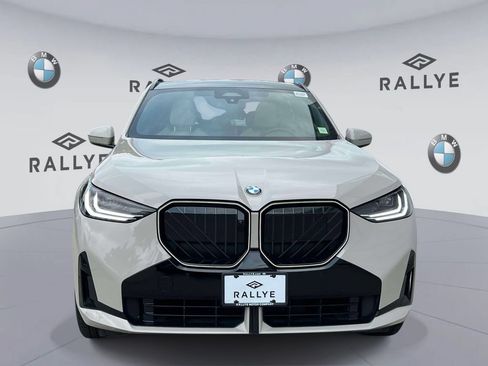 Certified 2026 BMW X3 xDrive30i w/ Premium Package AWD/4WD image 2