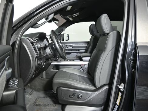 Used 2020 RAM 1500 Big Horn AWD/4WD image 20