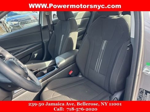 Used 2023 Hyundai Elantra SEL w/ Convenience Package image 28