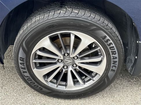 Used 2018 Acura RDX AWD w/ Advance Package image 11