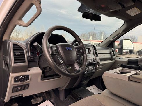 Used 2017 Ford F350 XL w/ Power Equipment Group image 14