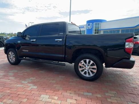 Used 2017 Toyota Tundra Limited w/ Limited Premium Package AWD/4WD image 8