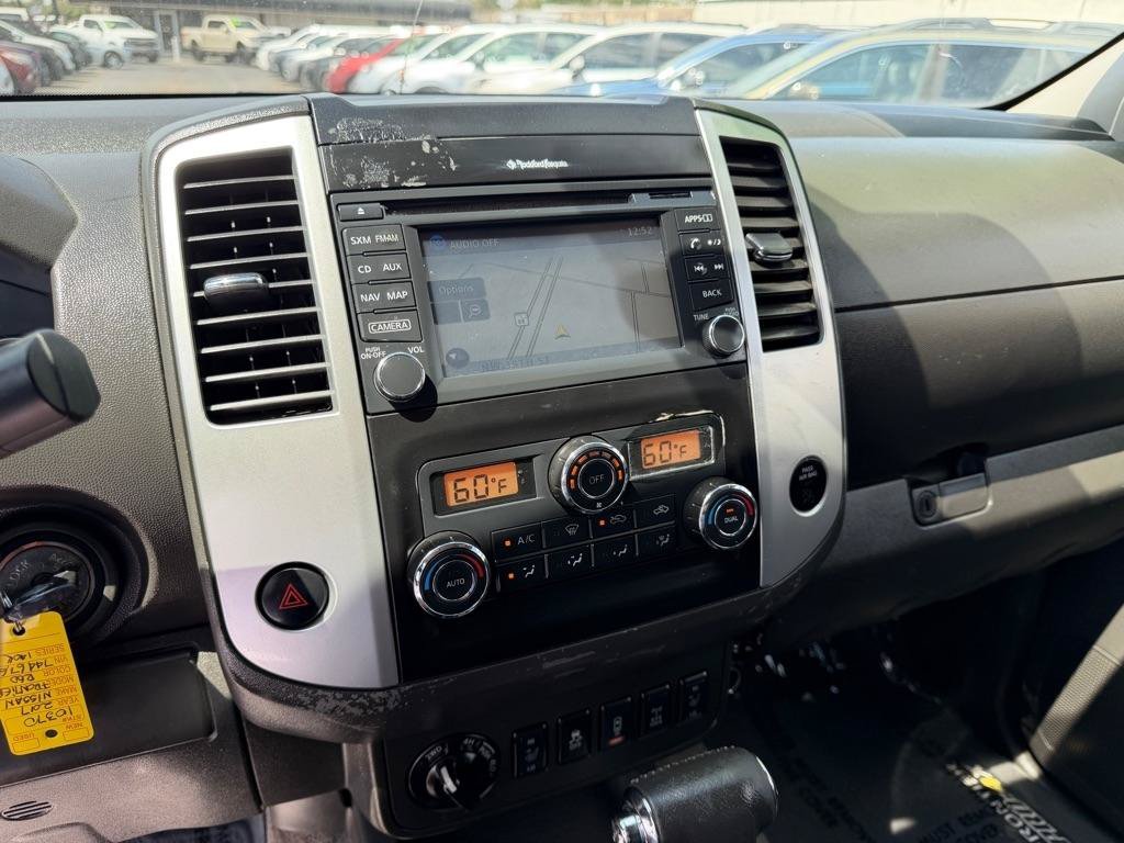 Used 2017 Nissan Frontier PRO-4X w/ Pro-4x Graphics Package AWD/4WD image 34