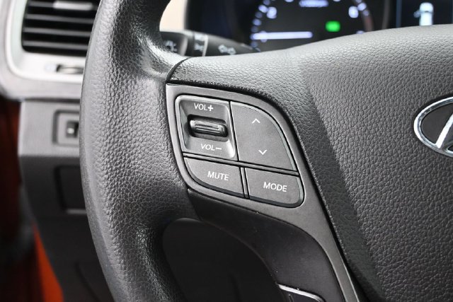 Used 2017 Hyundai Santa Fe Sport AWD/4WD image 29