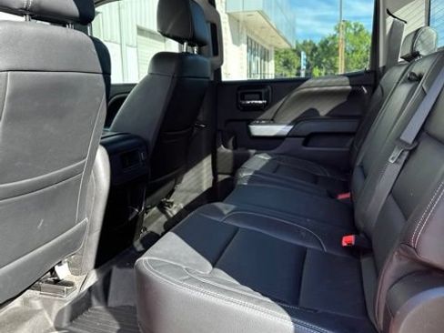 Used 2018 Chevrolet Silverado 1500 LT w/ Texas Edition AWD/4WD image 13