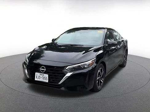 Used 2025 Nissan Sentra SV FWD image 5