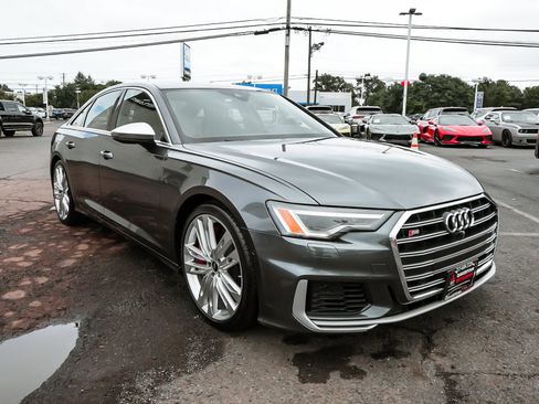 Used 2022 Audi S6 Premium Plus AWD/4WD image 3