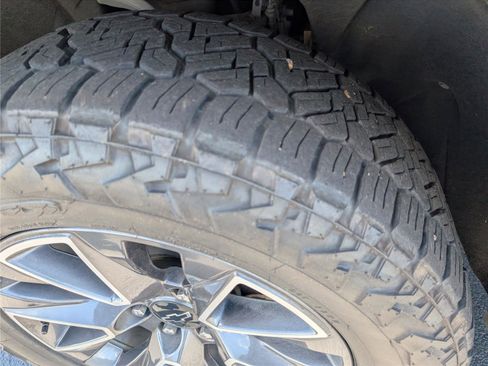 Used 2021 Chevrolet Tahoe Z71 w/ Rear Media and Nav Package image 10