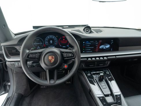 Certified 2025 Porsche 911 Carrera image 30