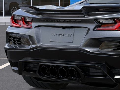 New 2027 Chevrolet Corvette Z06 w/ Stealth Interior Trim Package RWD image 14