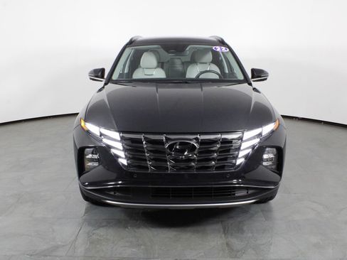 Certified 2022 Hyundai Tucson Limited AWD/4WD image 13