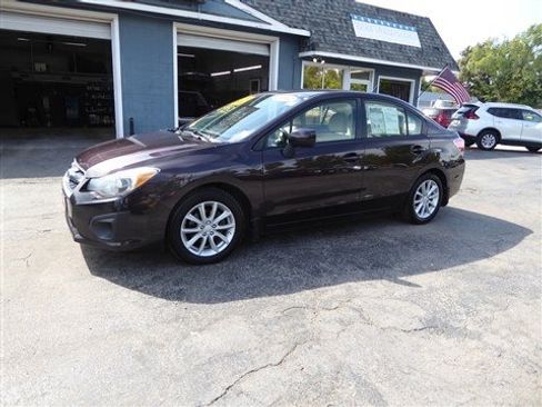 Used 2012 Subaru Impreza 2.0i Premium w/ All-Weather Pkg image 3