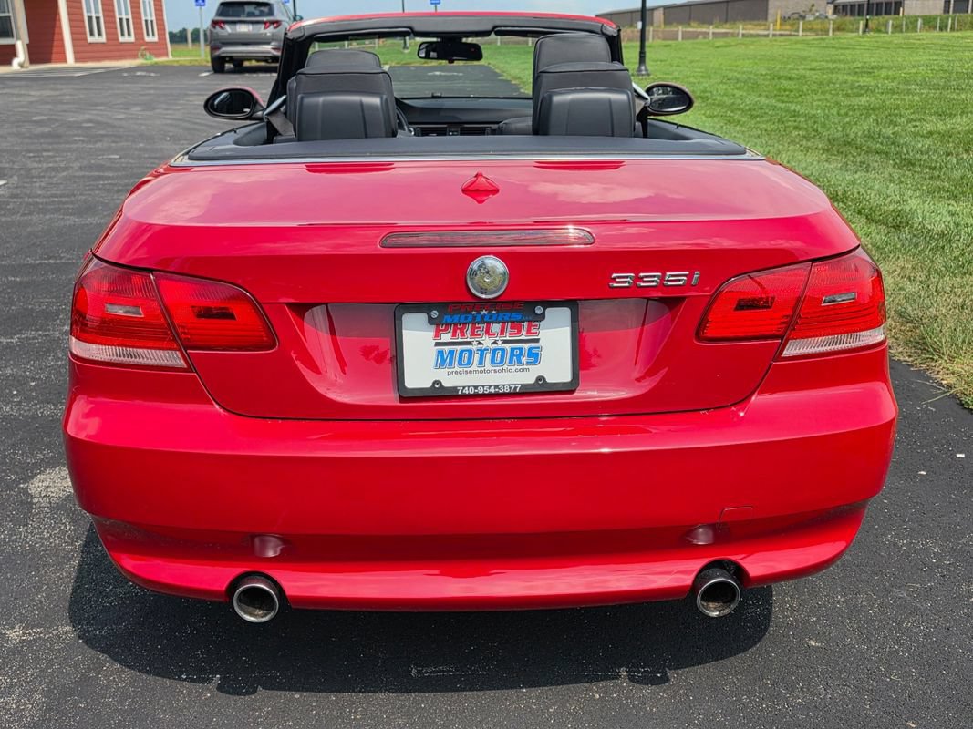 Used 2007 BMW 335i Convertible RWD image 4