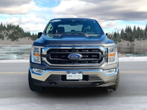 Used 2022 Ford F150 XLT image 2