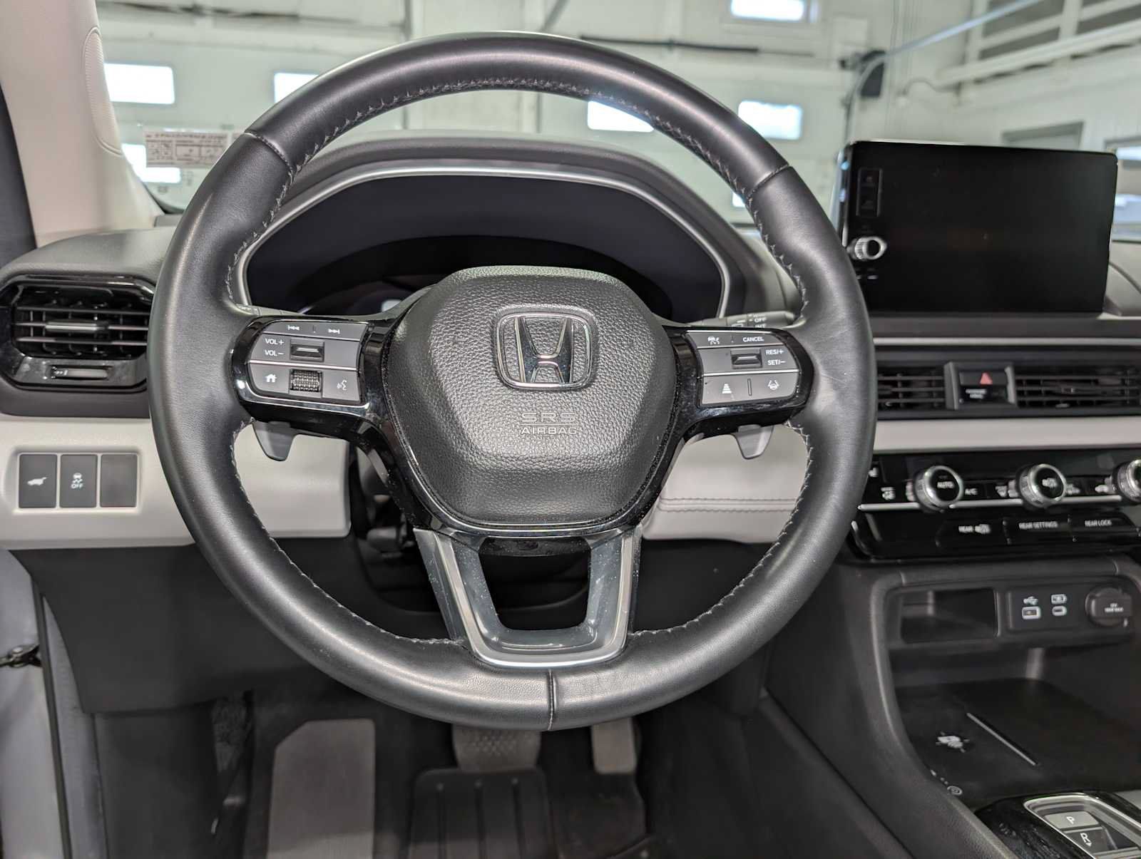 Certified 2025 Honda Pilot EX-L image 36