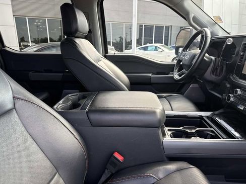 Used 2023 Ford F350 Lariat w/ Snow Plow/Camper Package image 9