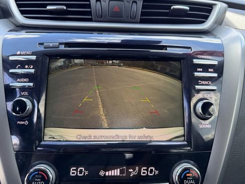 Used 2024 Nissan Murano SV w/ SV Midnight Edition Package FWD image 16