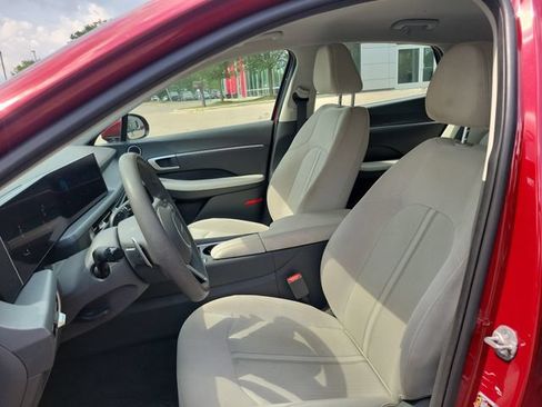 Used 2024 Hyundai Sonata SEL FWD image 5