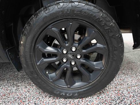 Used 2023 Ford Maverick Lariat w/ Lariat Luxury Package FWD image 28
