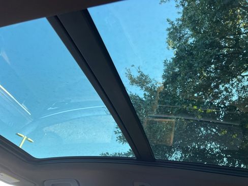 Used 2018 Porsche Macan S image 20