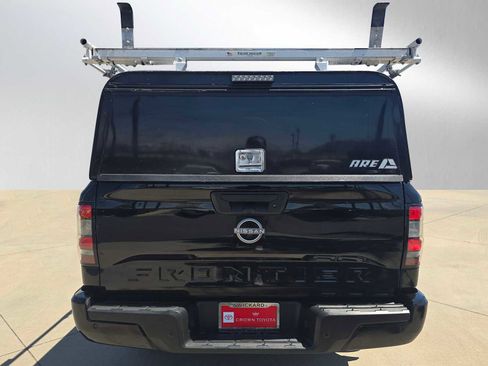 Used 2022 Nissan Frontier S w/ Technology Package RWD image 4