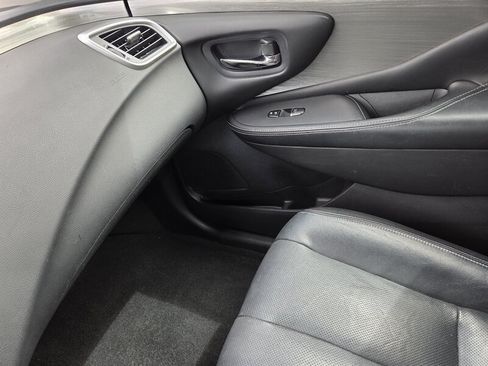 Used 2016 Nissan Murano Platinum w/ Platinum Technology Package AWD/4WD image 25