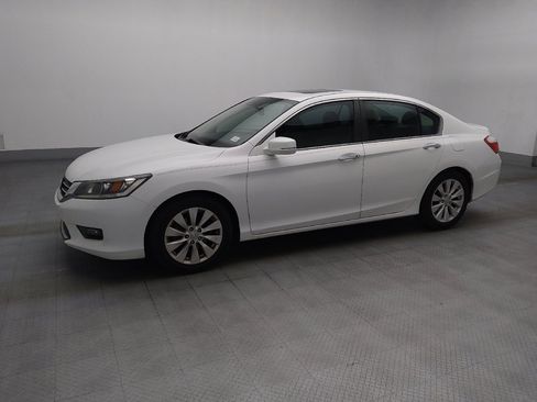 Used 2015 Honda Accord EX-L image 2