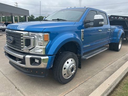 Used 2021 Ford F450 XLT w/ XLT Premium Package AWD/4WD image 2