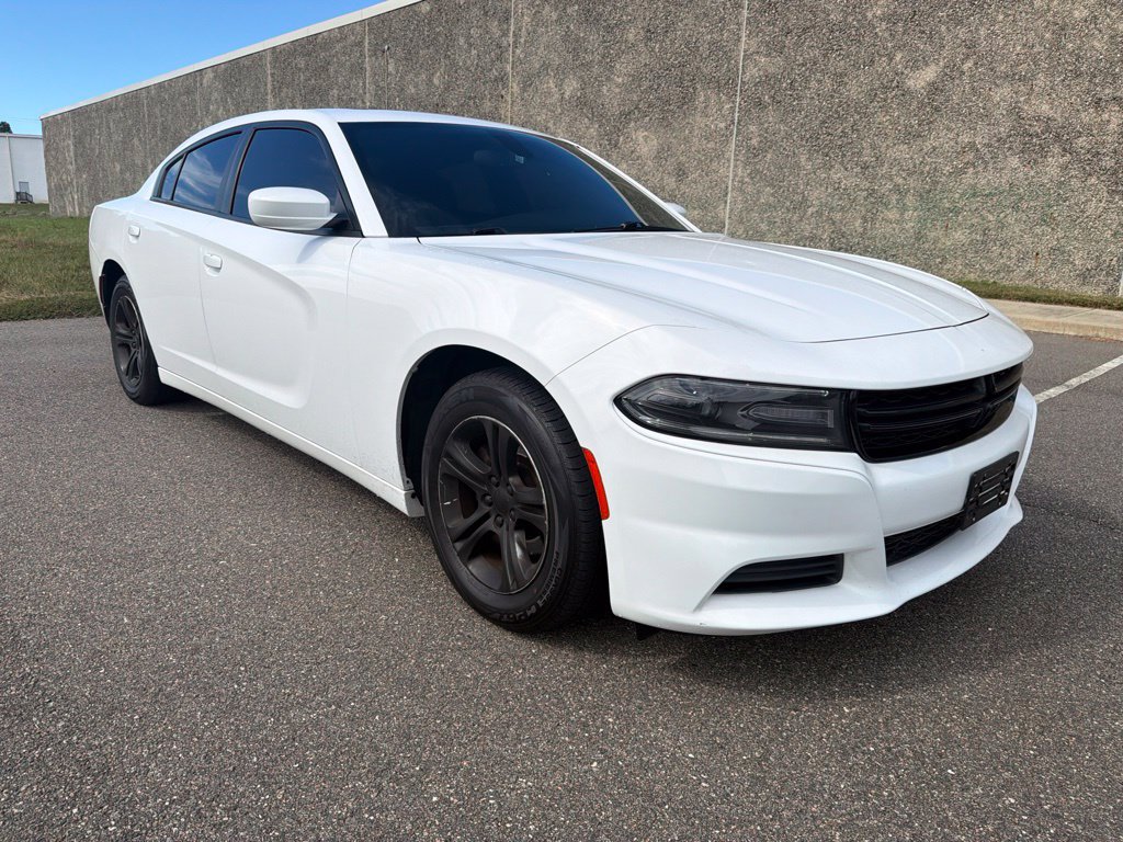 Used 2020 Dodge Charger SXT w/ Leather Interior Group RWD image 1