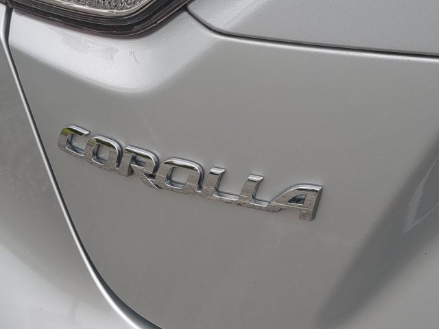 Certified 2025 Toyota Corolla LE FWD image 13